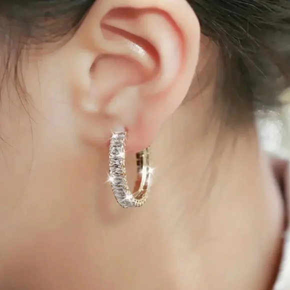 NWTs Gold or Silver Plated Rhinestone Hoop Earrings - Picture 3 of 3